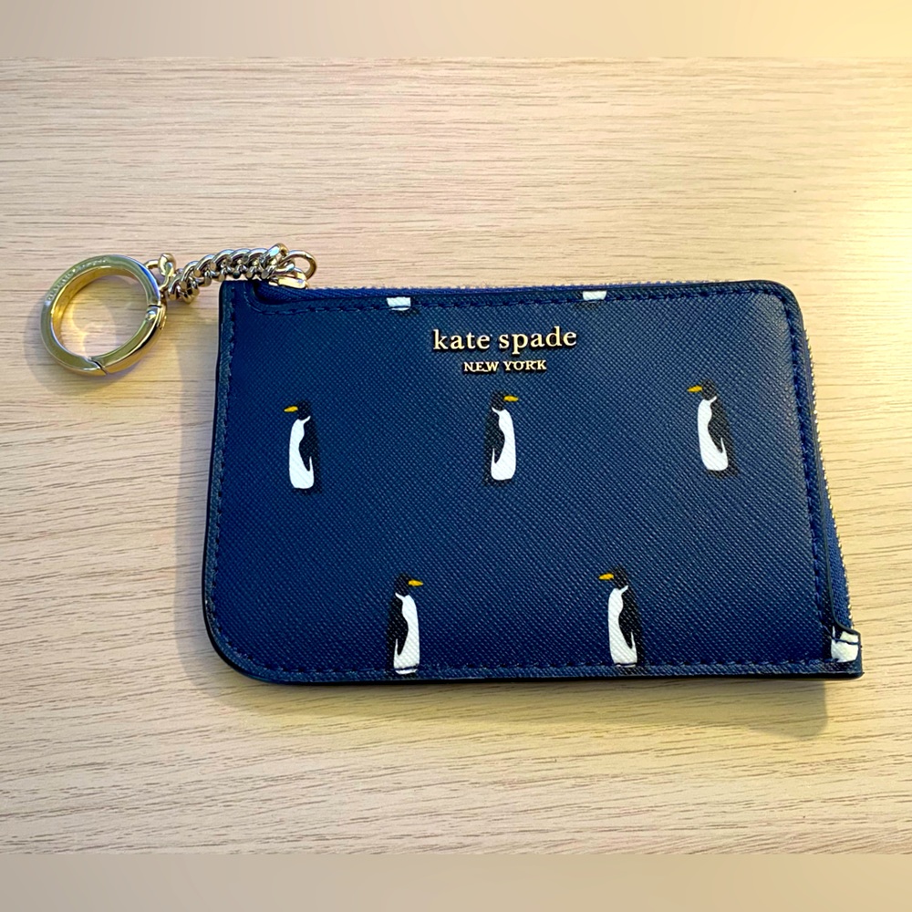 Kate Spade New York cameron penguin medium l-zip card holder